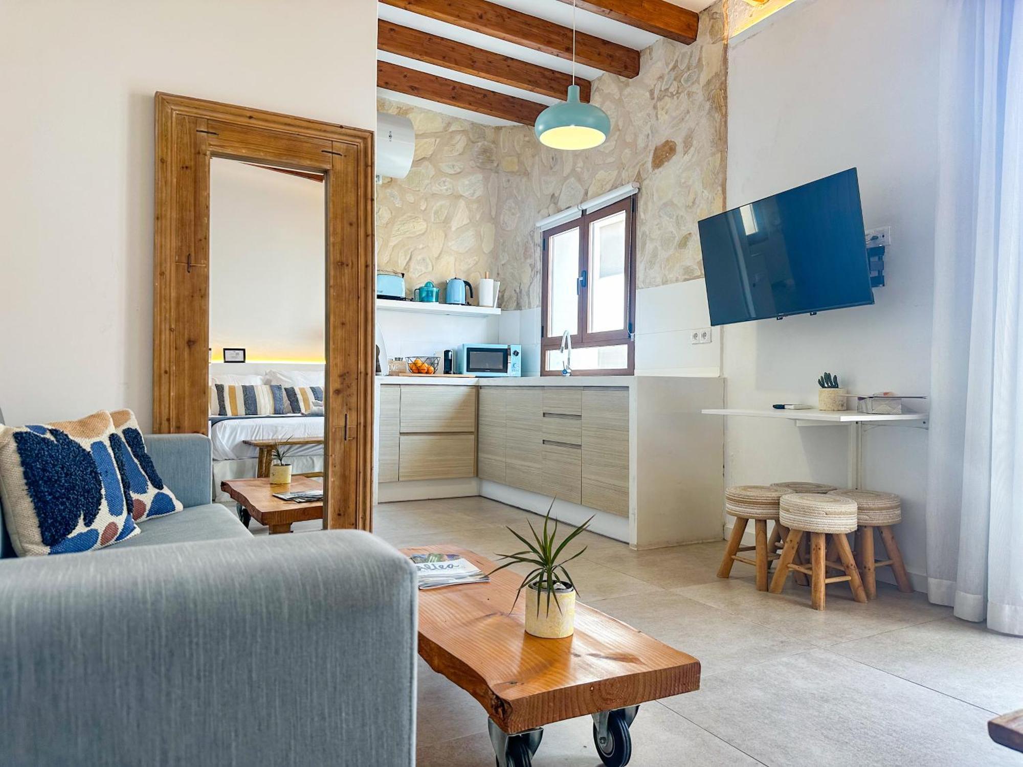 Moona Hostal אלתיאה מראה חיצוני תמונה