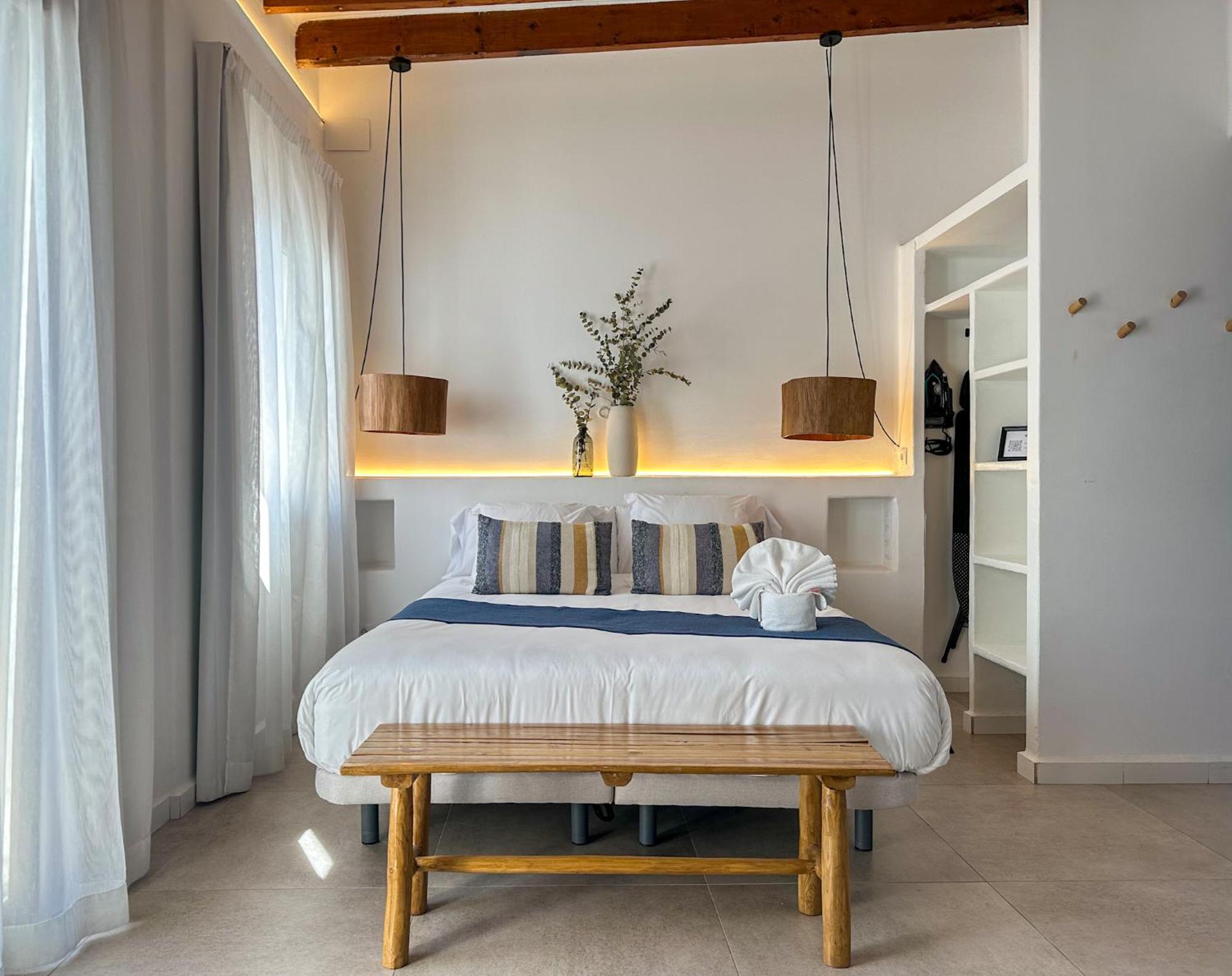 Moona Hostal אלתיאה מראה חיצוני תמונה