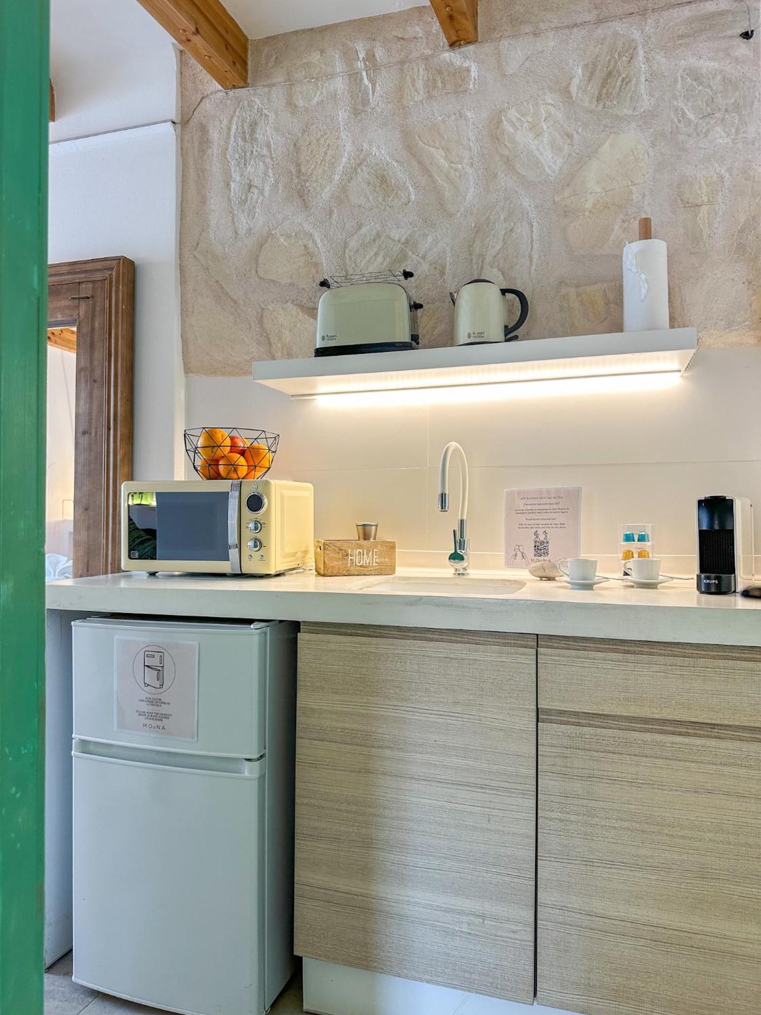 Moona Hostal אלתיאה מראה חיצוני תמונה