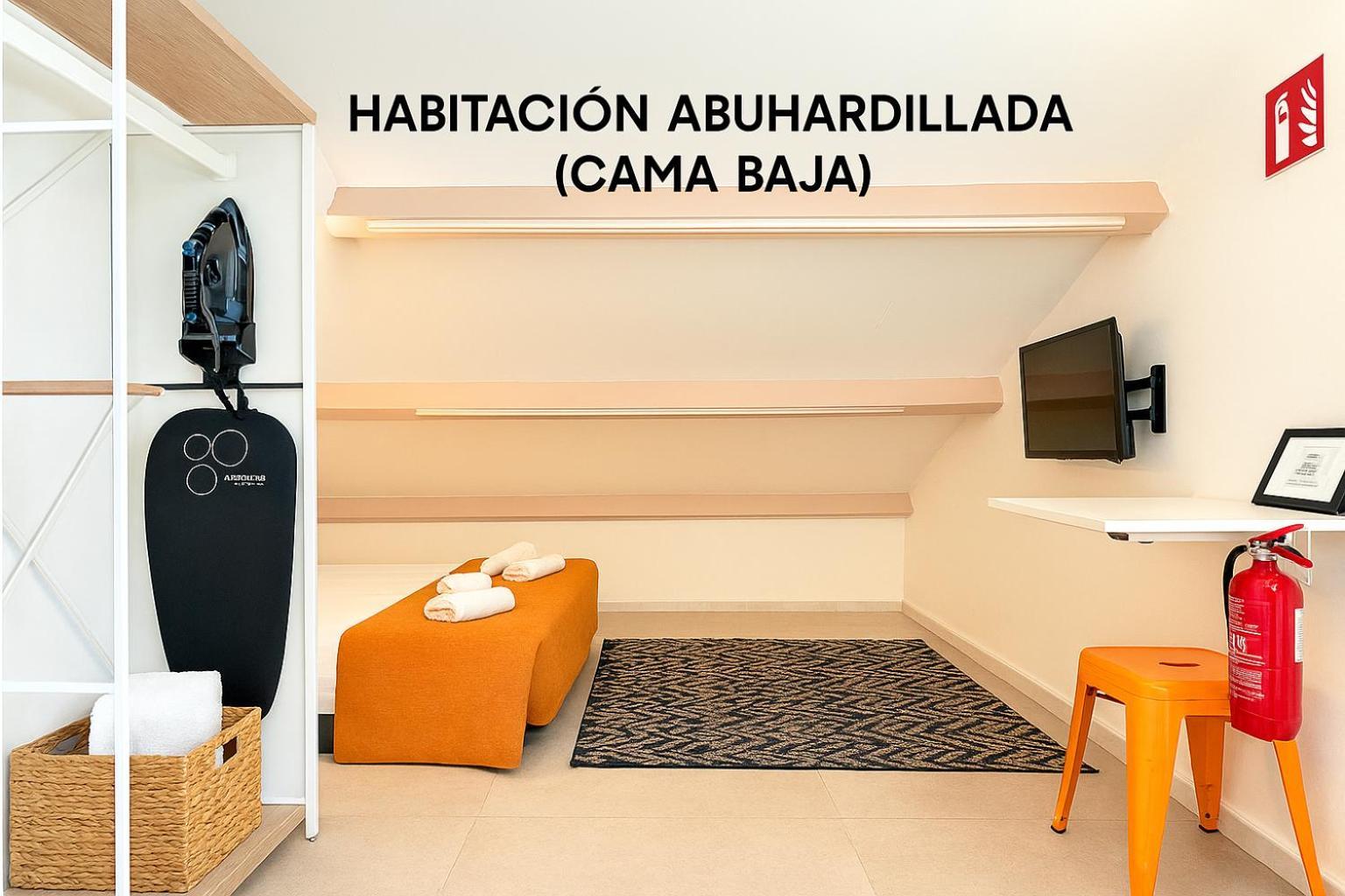 Moona Hostal אלתיאה מראה חיצוני תמונה