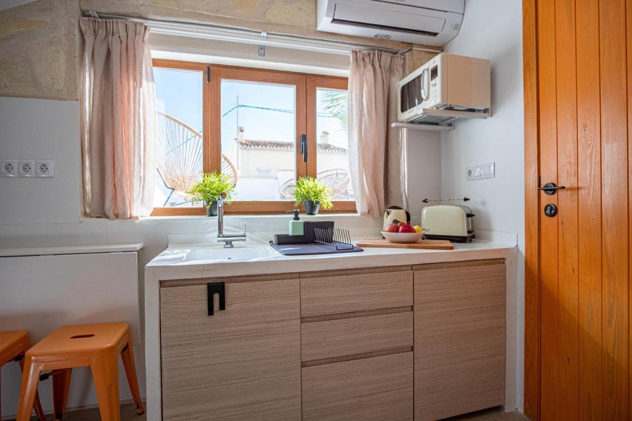 Moona Hostal אלתיאה מראה חיצוני תמונה